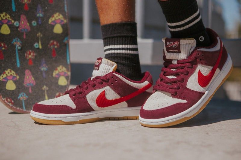 Nike SB Dunk Low x Skate Like A Gril(有單）, 男裝, 鞋, 波鞋- Carousell