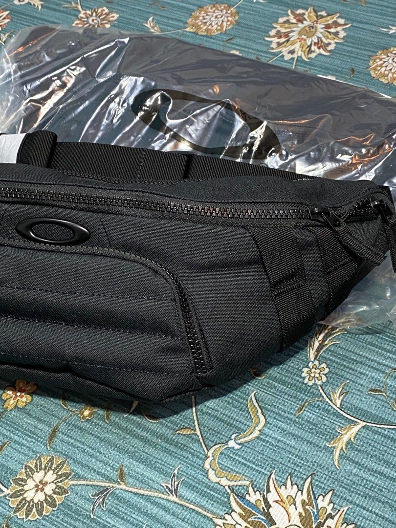 UhfmrShops, Oakley Enduro Belt Bag