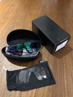 （分類：）位於 。 由 hitman2222 提交（商品編號 1206038093，圖片 1）。簡介： 。