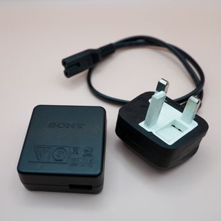 Original Sony Charger AC-UB10D (Suitable for Sony Alpha & NEX Cameras)