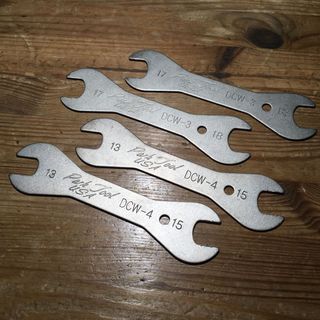 （分類：）位於 。 由 avia3333 提交（商品編號 1206073300，圖片 1）。簡介： 。