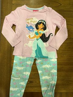 (Category: ) located in . Submitted by sanypreloved (Listing ID 1205949318, Image 1). Description: .