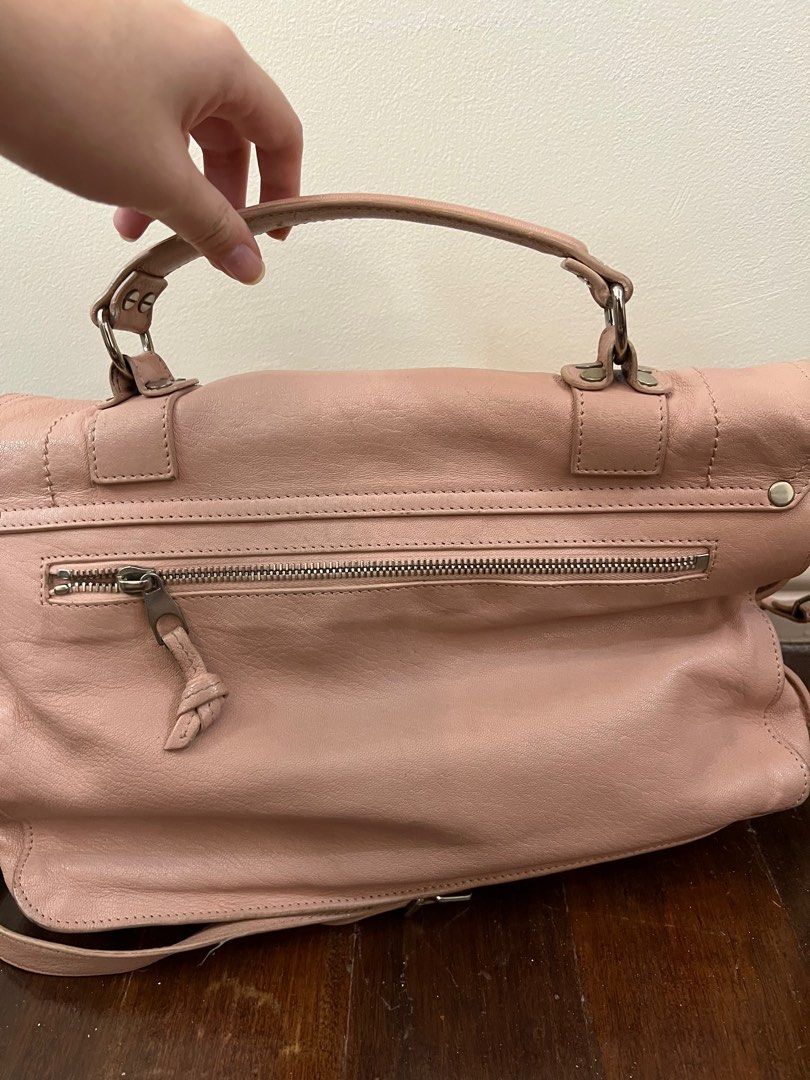 Proenza Shouler (Category: Luxury Bags & Wallets) located in Paranaque City. Submitted by chicscloset (Listing ID 1206060882, Image 2). Description: Pristine condition With dust bag 1st owner bought in Adora greenbelt.