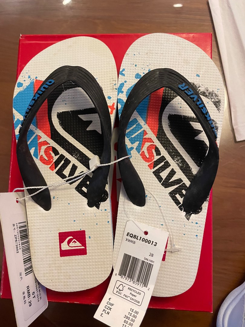 Quicksilver boys hotsell sandals