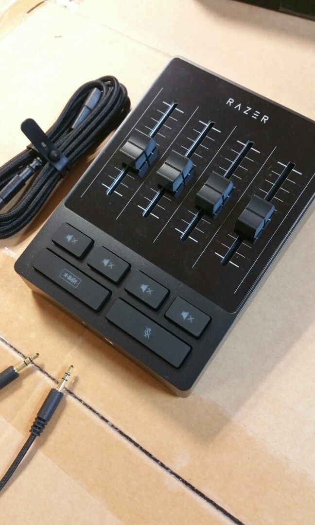 Razor Audio Mixer, Audio, Other Audio Equipment on Carousell