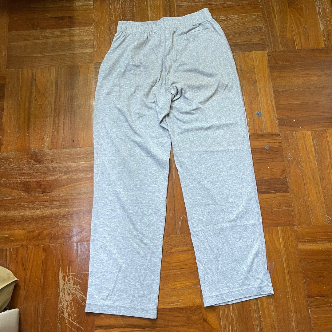 Reebok sweatpants Men s Fashion Bottoms Trousers on Carousell