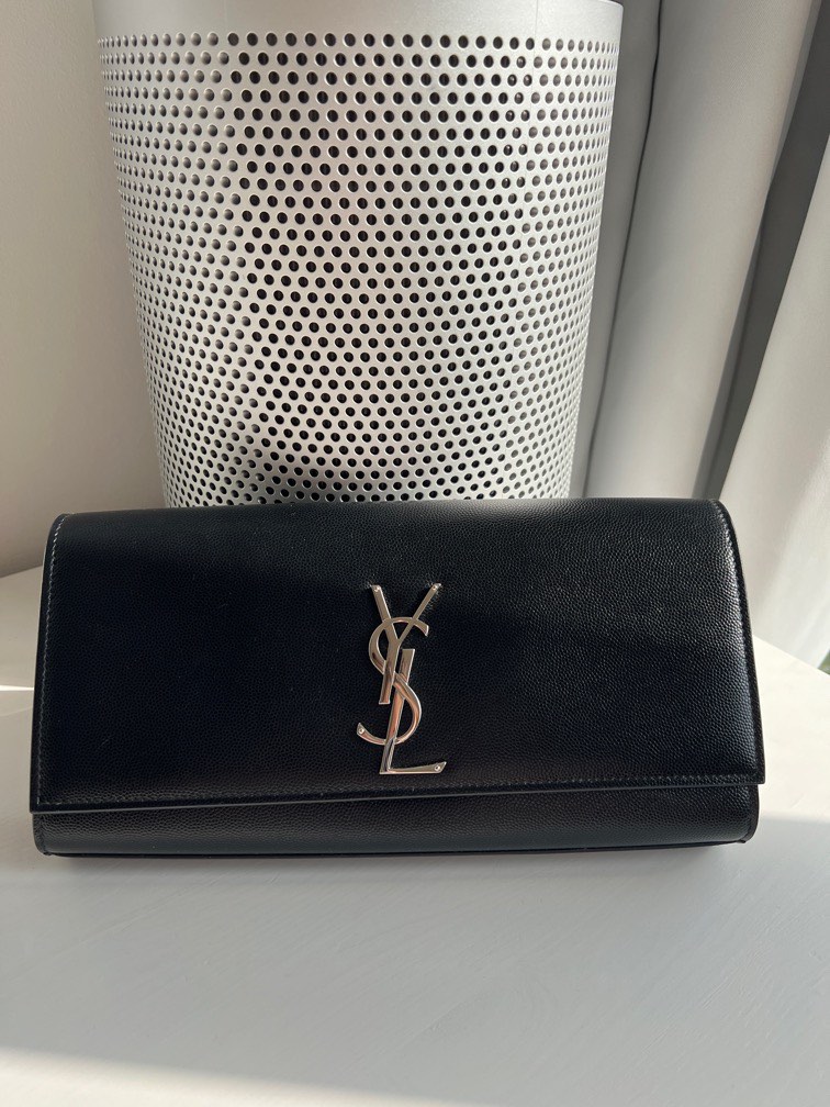 Kate clutch in grain sales de poudre embossed leather