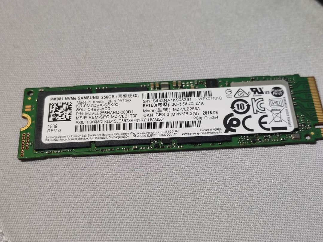 Samsung PM981 256GB M.2 NVMe PCIe 3x4 SSD Computers Tech Parts