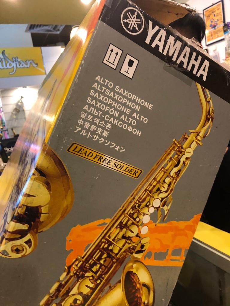 Saxophone Alto Yamaha Intermediate, Hobbies & Toys, Music & Media