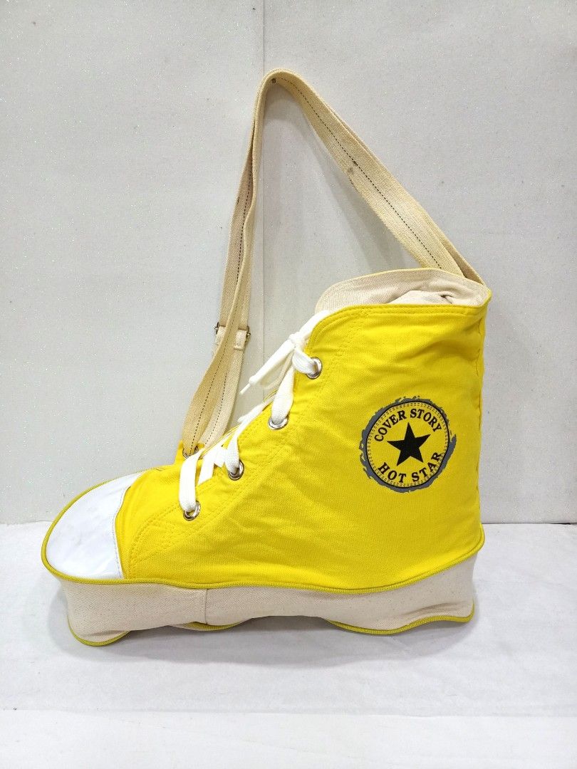 Custom Backpack Design: Shoe-Shaped Bag for Brand Promotion!
