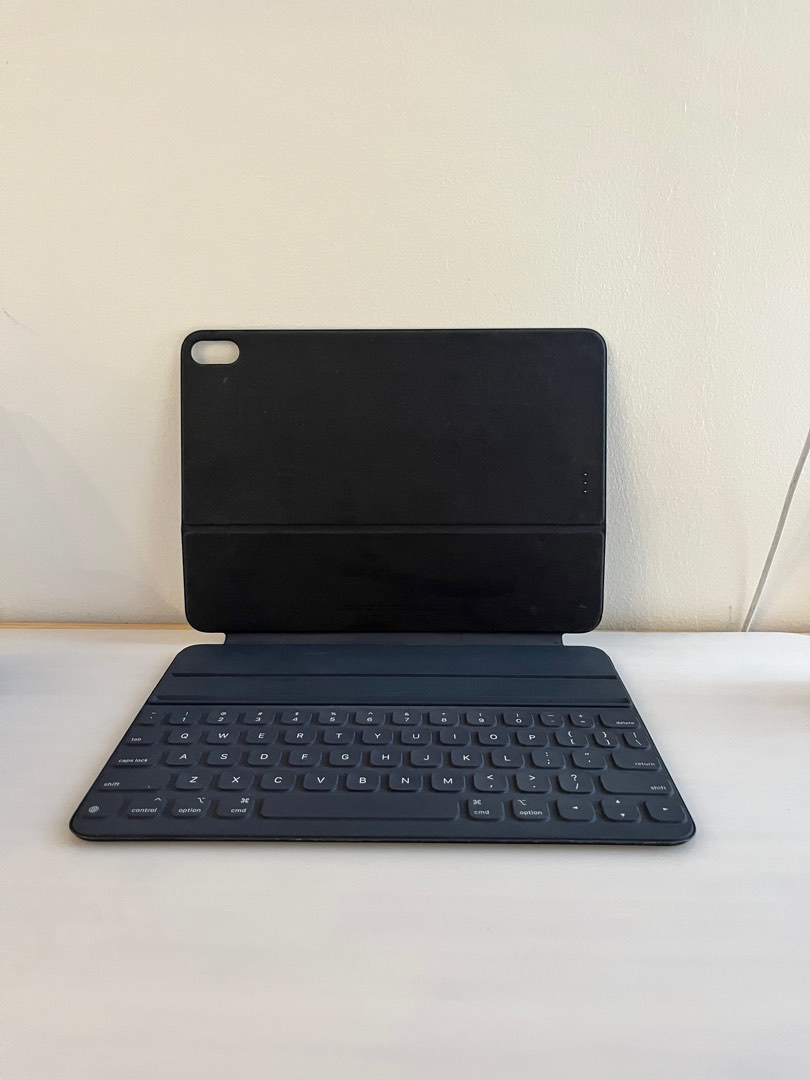 Smart Folio Keyboard for ipad pro 11 2018, Computers & Tech, Parts
