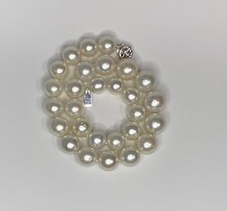 (Category: ) located in . Submitted by sh_shopping (Listing ID 1206017783, Image 1). Description: .