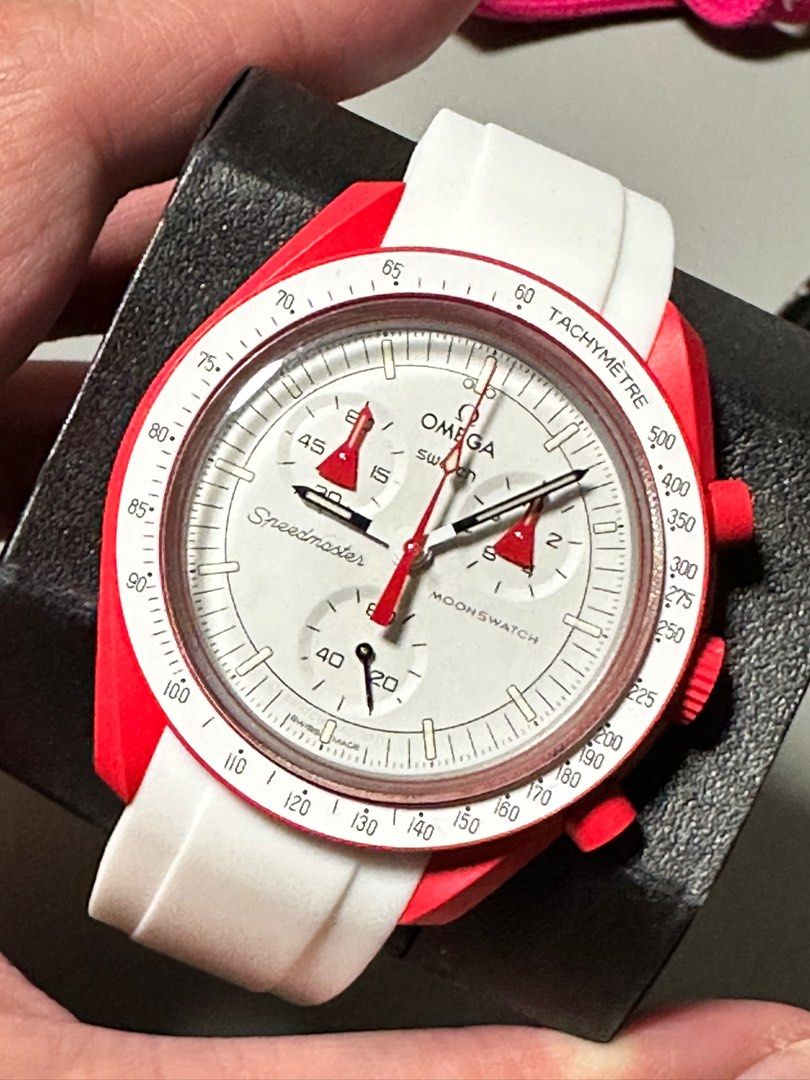 Swatch x Omega (Mars), 名牌, 手錶- Carousell