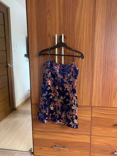 (Category: ) located in . Submitted by pvclothes (Listing ID 1206024438, Image 1). Description: .