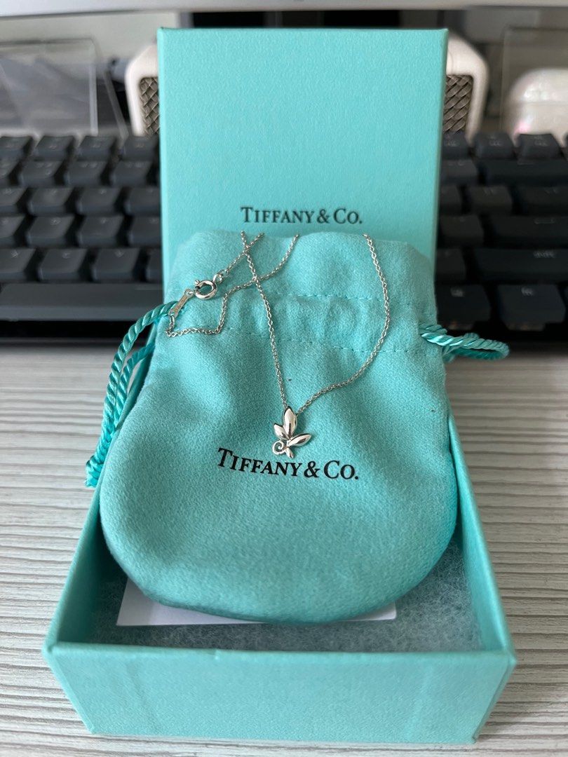 Tiffany Olive Necklace 2024 www.oarcphilly