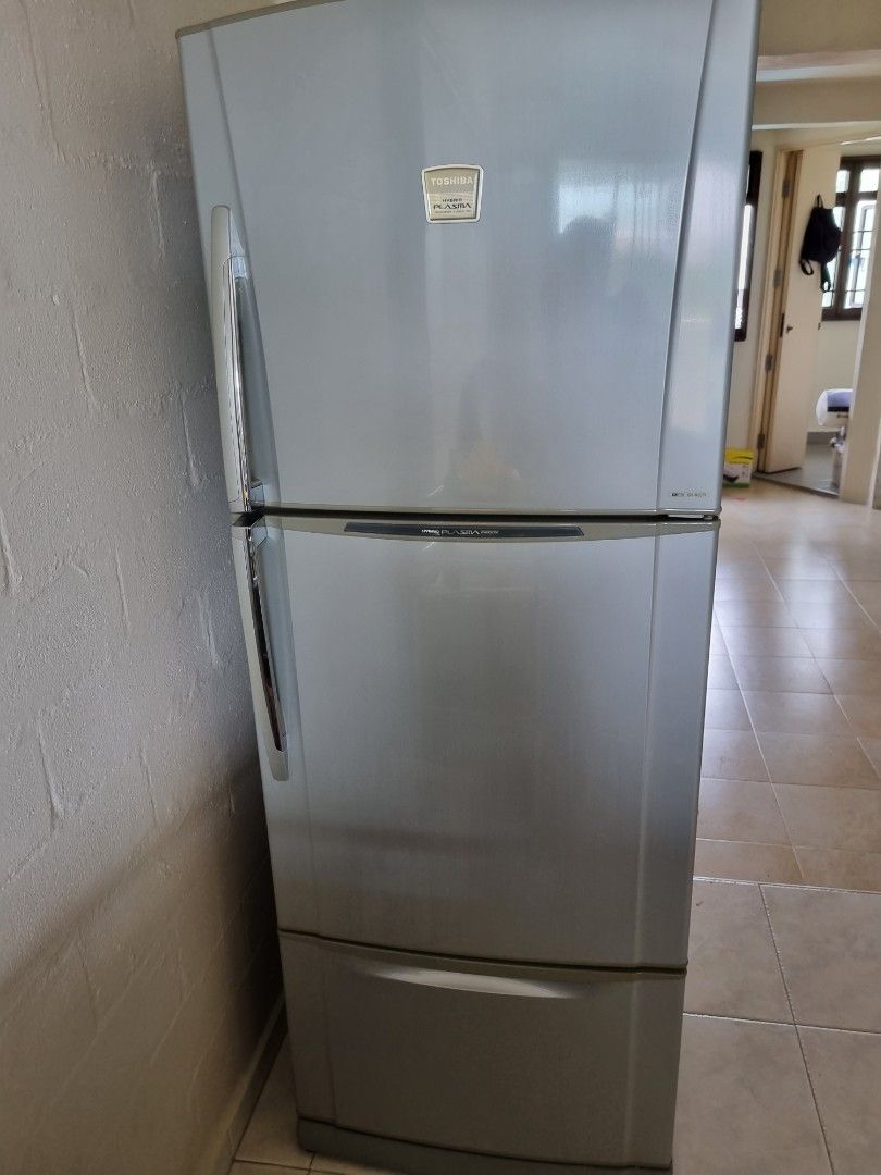 Toshiba Fridge, TV & Home Appliances, Kitchen Appliances, Refrigerators ...