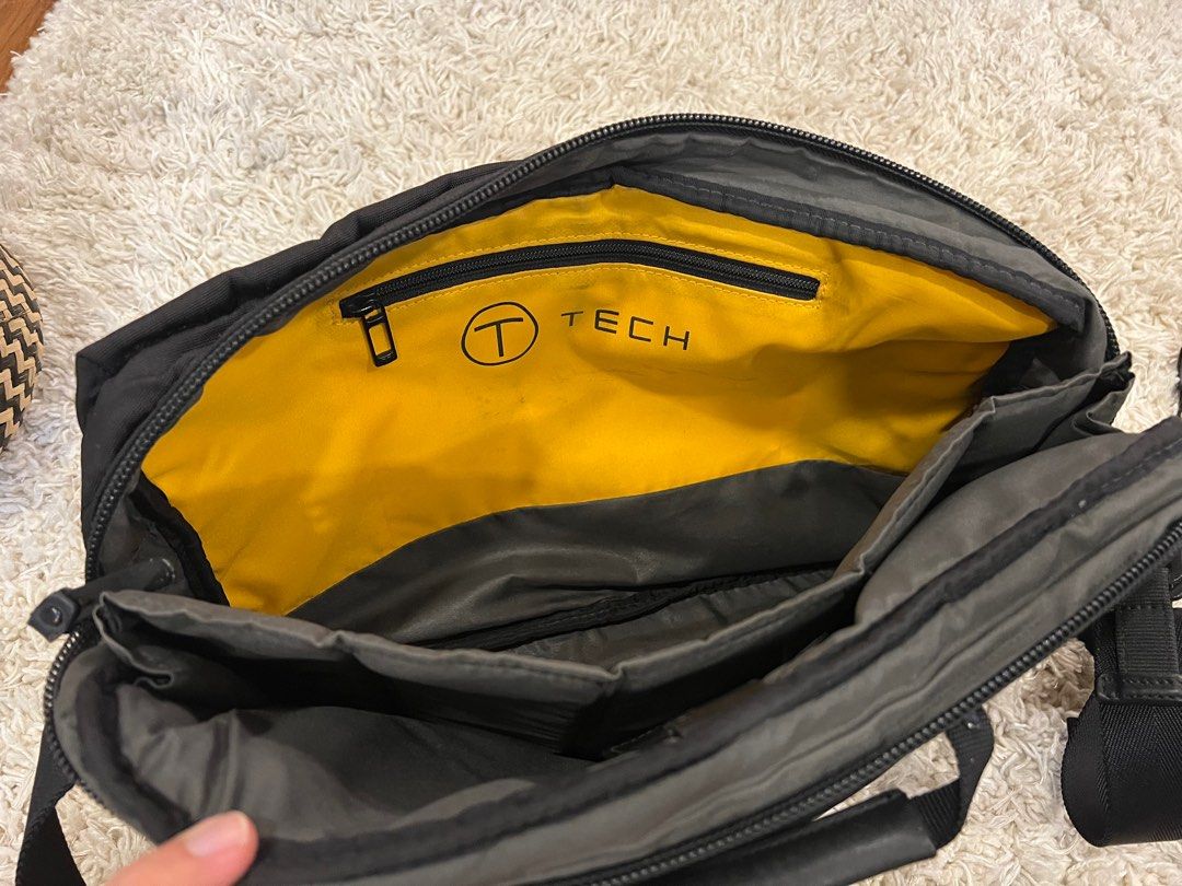 Tumi T Tech laptop bag, Computers & Tech, Parts & Accessories, Laptop
