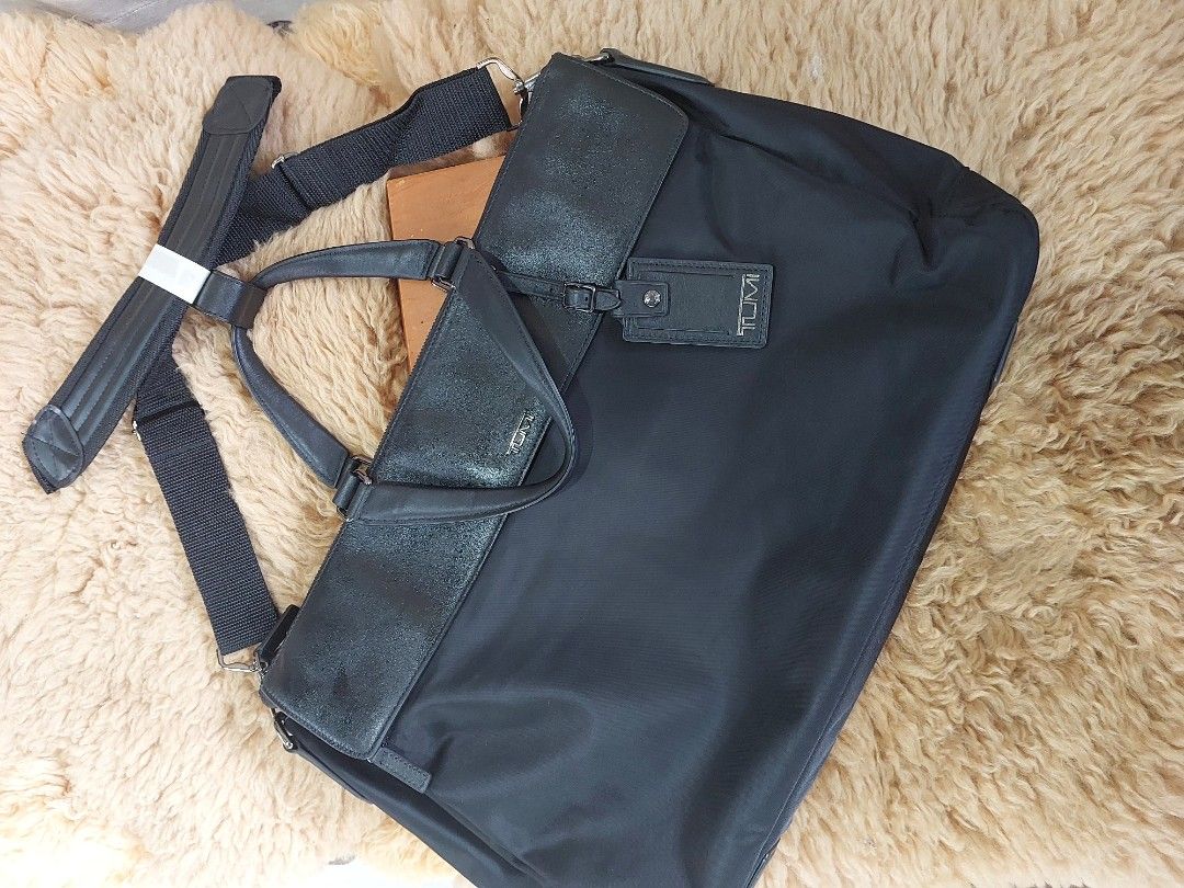 TUMI TAFTON DOUBLE ZIP BRIEFCASE BERMUDA Luxury Bags Wallets