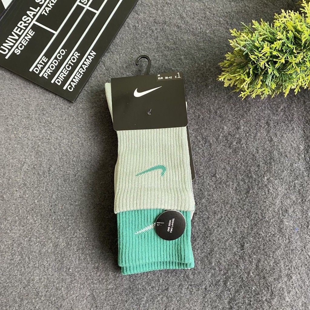 nike socks colors