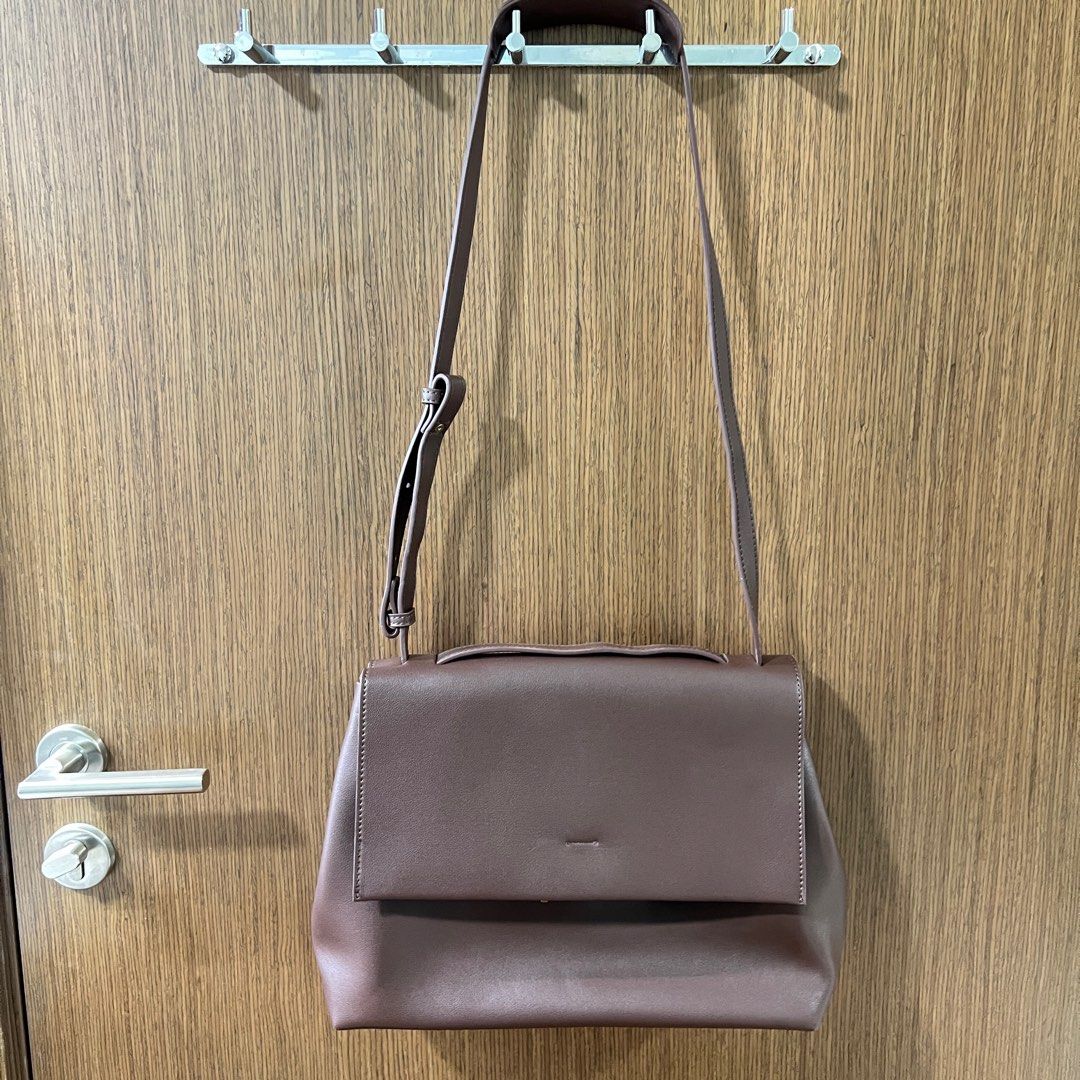 Work shoulder bag, Women's Fashion, Bags & Wallets, Shoulder Bags on