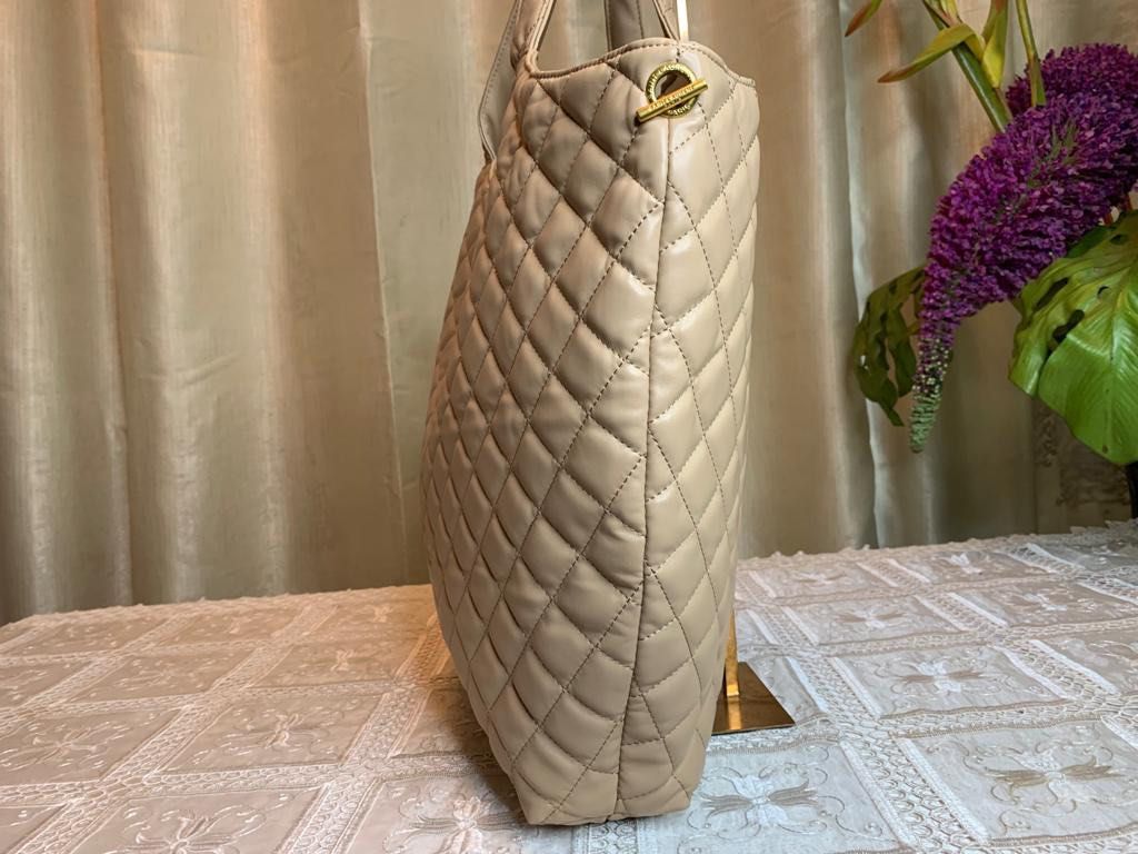 Ysl icare Small, Luxury, Bags & Wallets on Carousell