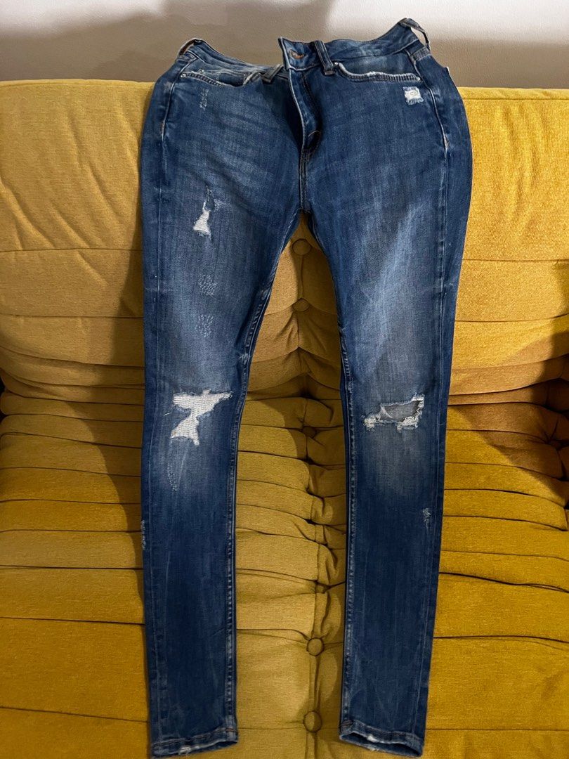 Zara jeans, Women's Fashion, Bottoms, Jeans on Carousell