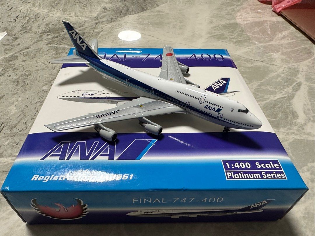 ANA B747-400D JA8961 1/100 スーパーディテールモデル