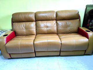 (Category: ) located in . Submitted by Salim (Listing ID 1206136269, Image 1). Description: .