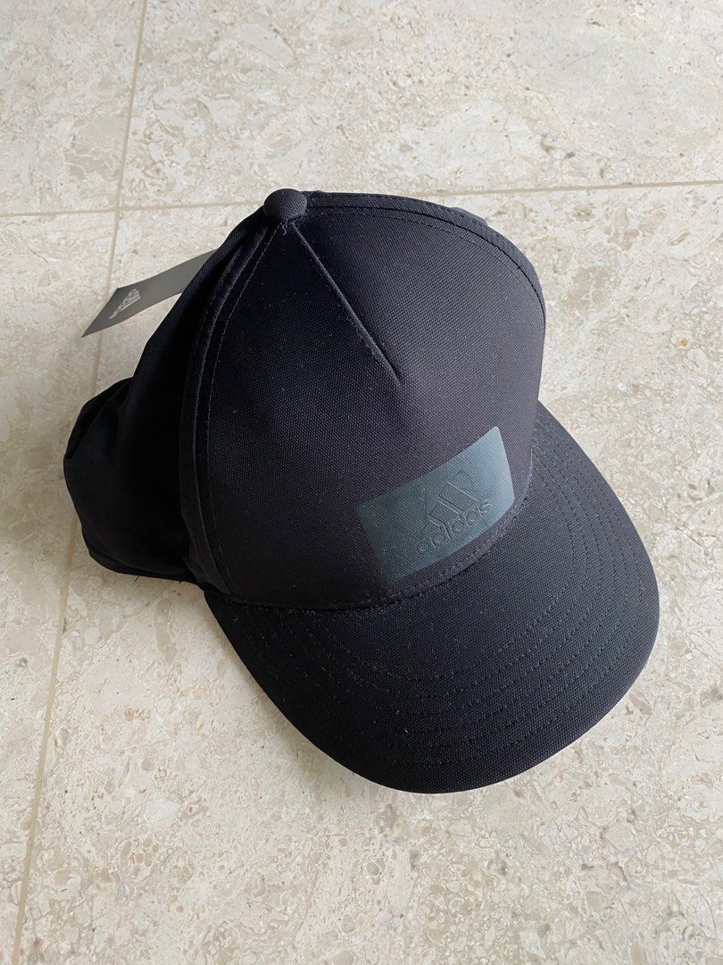 adidas chappal black