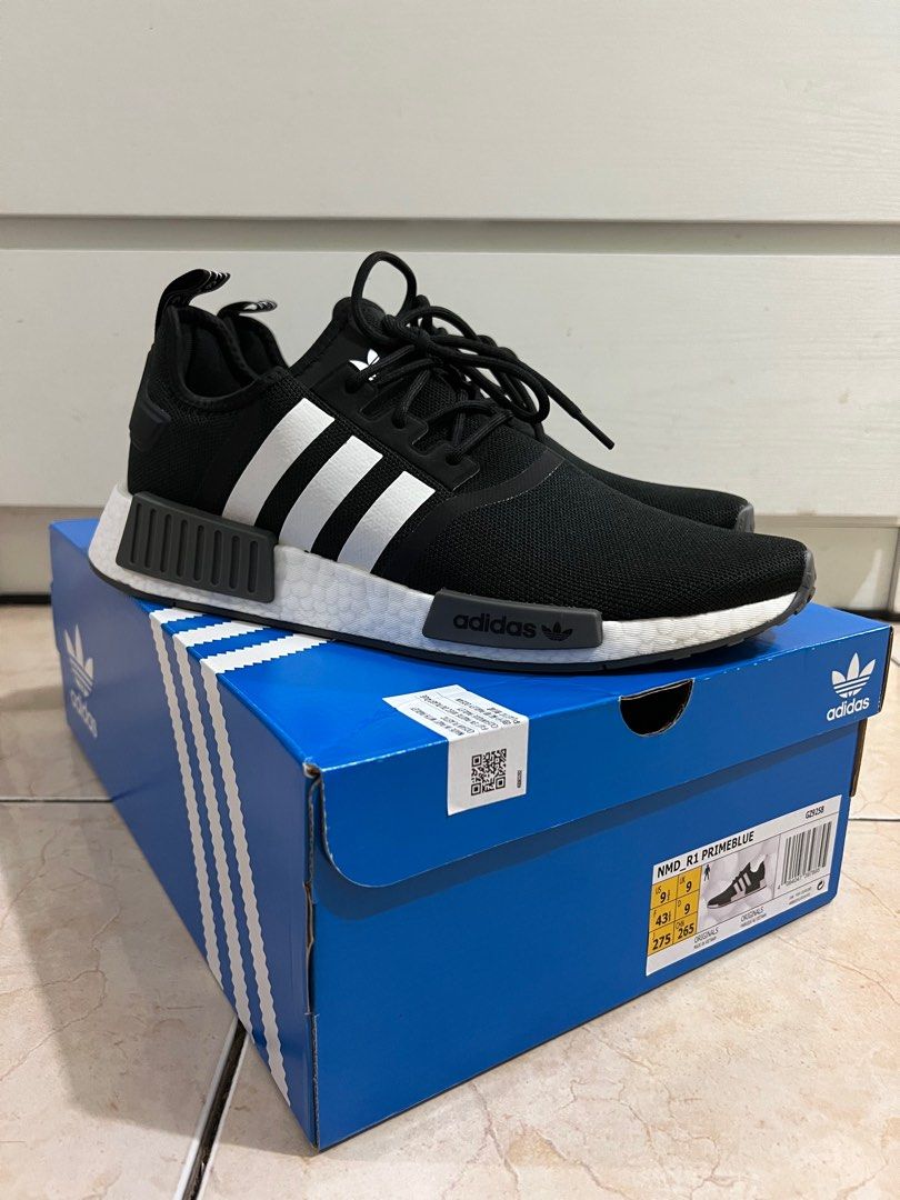 Adidas NMD R1,JUAL RUGI!, Fesyen Pria, Sepatu , Sneakers di Carousell