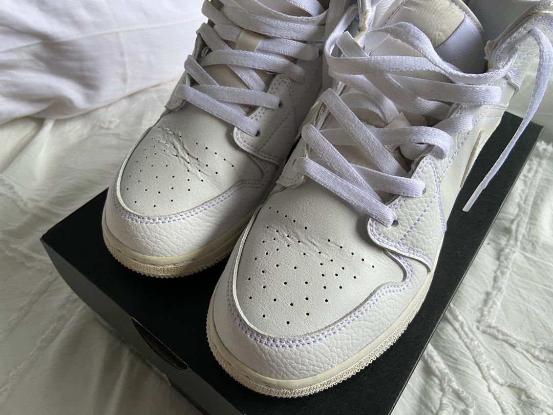 triple white mids