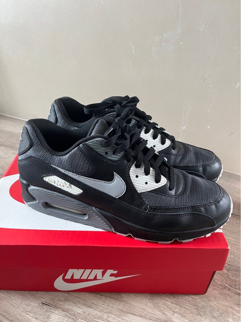Nike 90 clearance essential