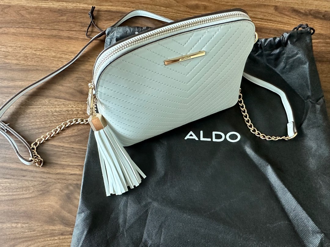 Aldo sling bag in white, Women's Fashion, Bags & Wallets, Crossbody