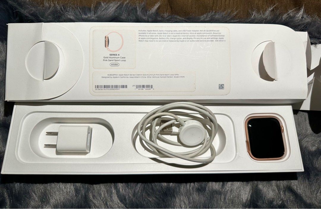Authentic Apple Watch Series 4 44MM Mobile Phones Gadgets
