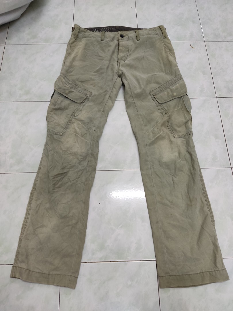 Avirex cargo, Men's Fashion, Bottoms, Trousers on Carousell