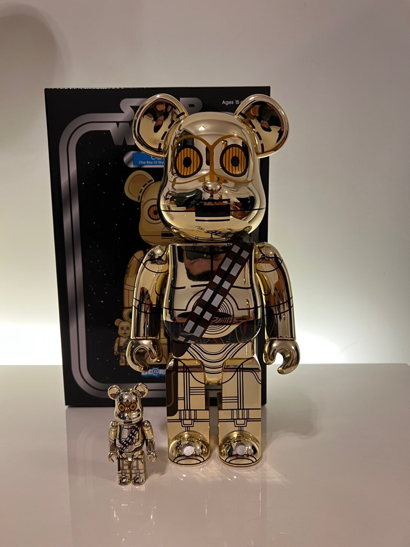 Bearbrick C-3PO (TM) (The Rise of Skywalker Ver.) 100% & 400% Set