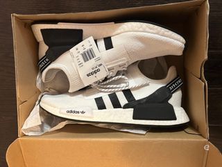 BNIB MENS ADIDAS NMD CLOUD WHITE SIZE 10.5-11