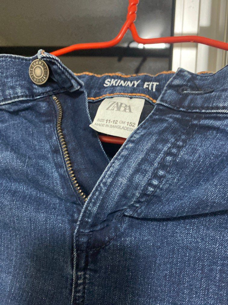 Zara company jeans