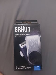 Braun Mobile Shaver M90