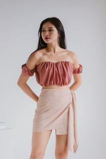 Carrislabelle Puffy Off Shoulder Top (Tea Rose)