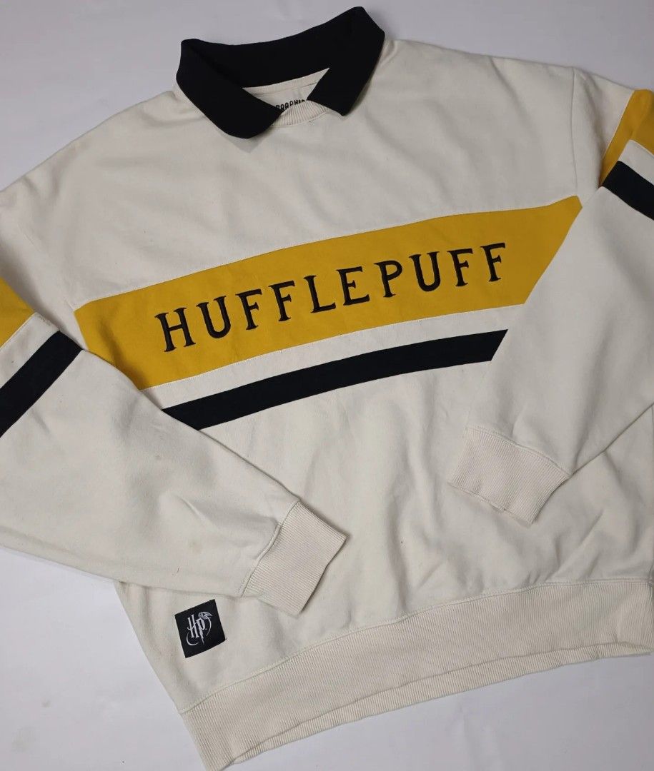 Hufflepuff crewneck new arrivals