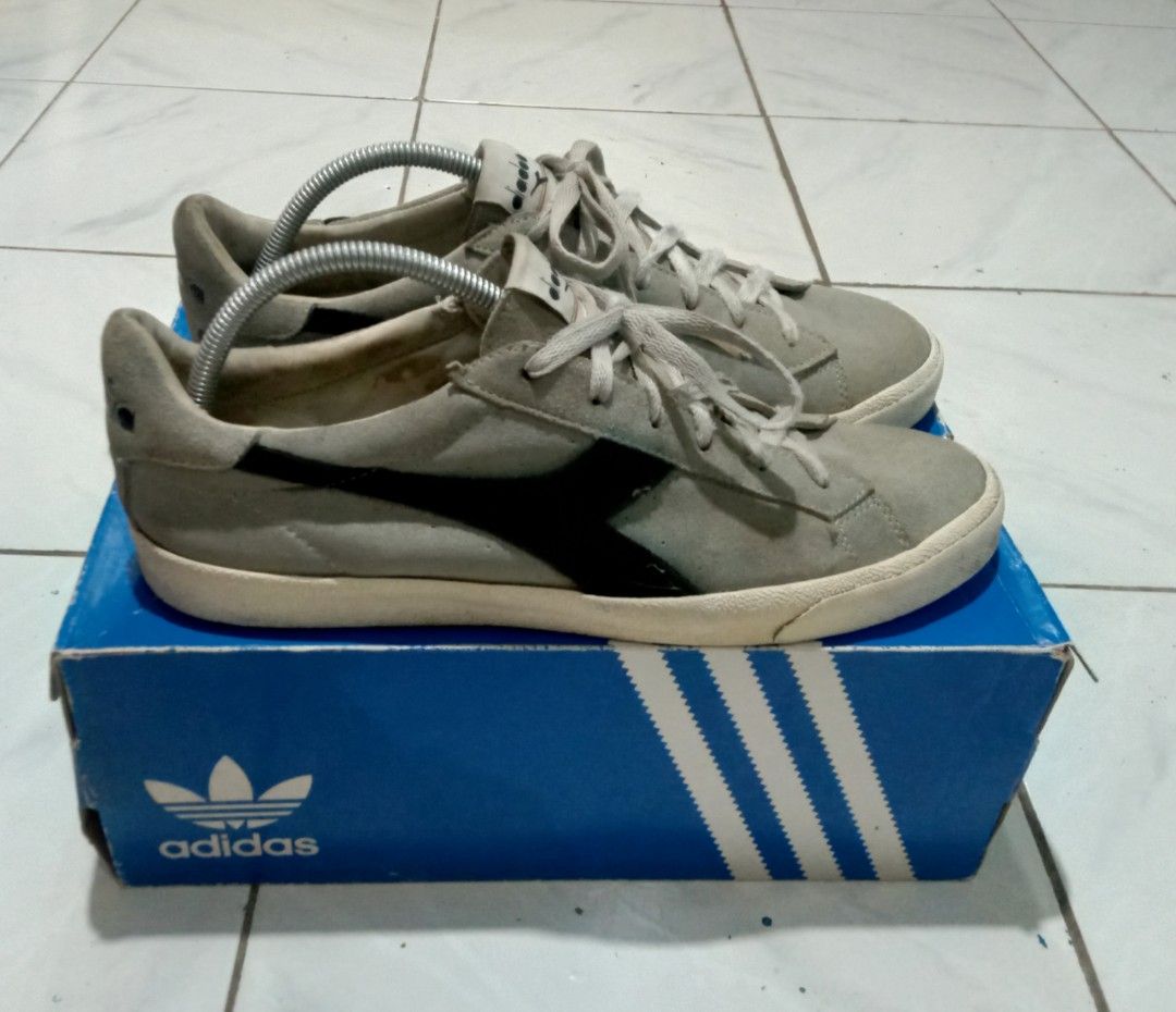 Diadora Tennis 270 Low Vintage Grey Fesyen Pria Sepatu Sneakers di Carousell