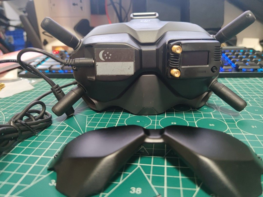 Dji fpv top goggles analog conversion