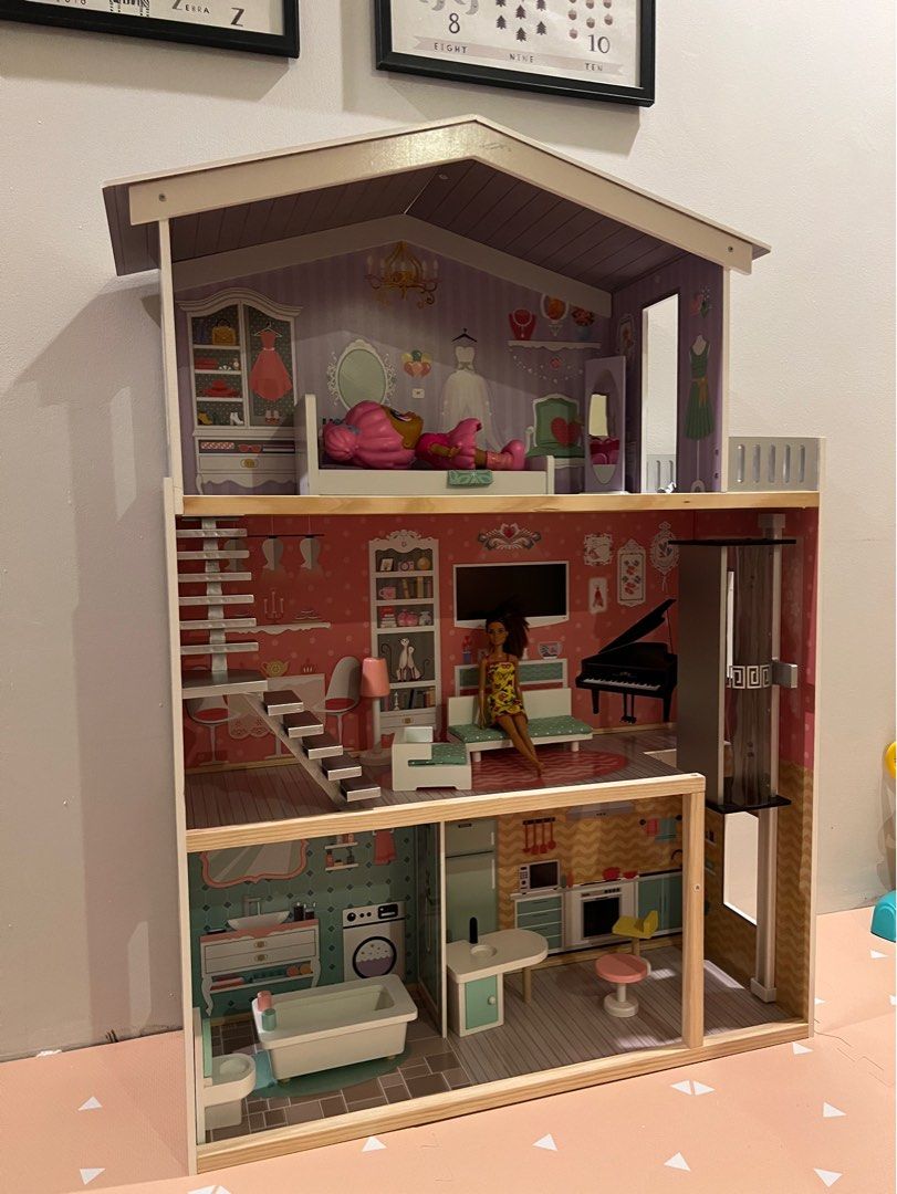 4ft dollhouse shop