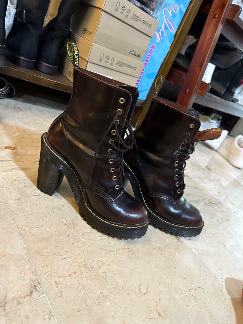 Dr marten clearance kendra