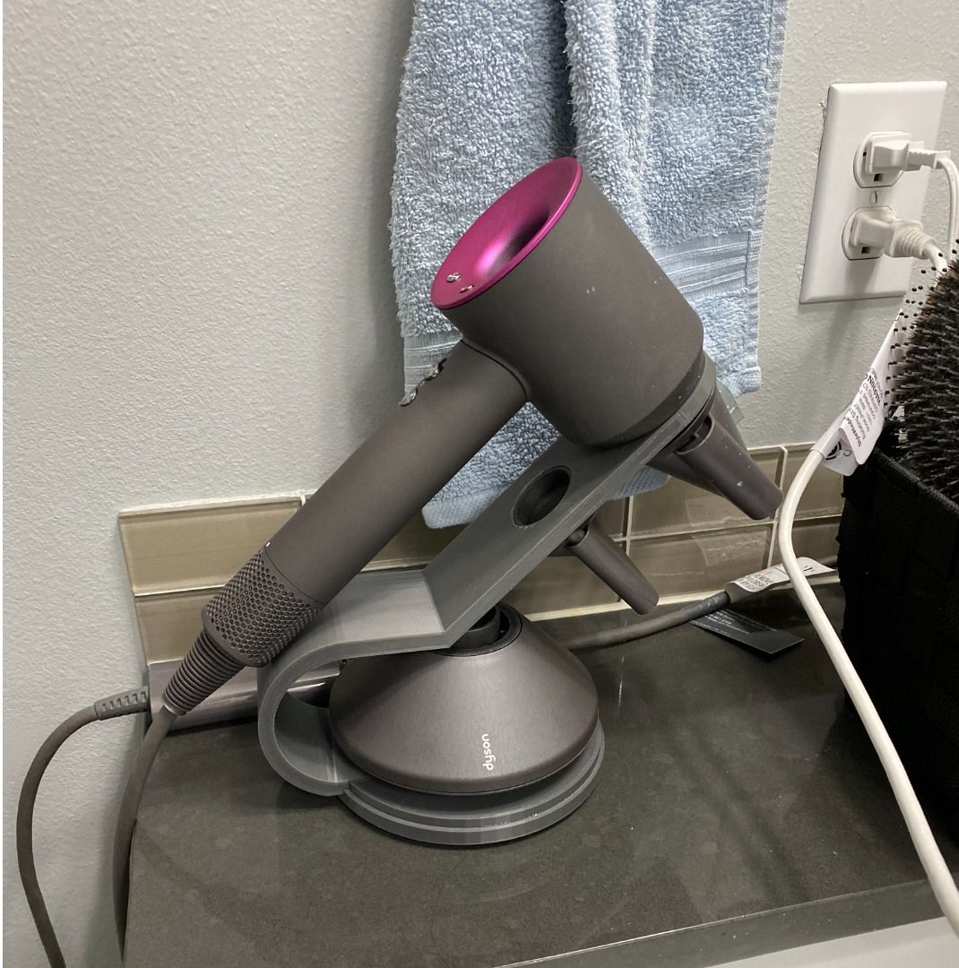 Dyson supersonic hair clearance dryer stand