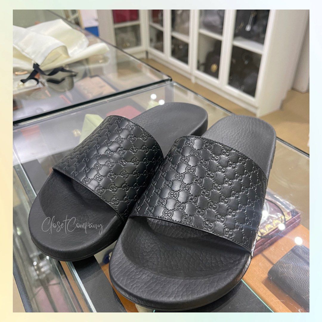 Excellent Condition Gucci Guccissima Slides Noir for Men Size 9 US