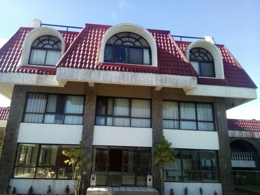 FOR SALE Mont Aire Condominium Tagaytay, Barangay Kaybagal East, near Mushroom Burger, Taal