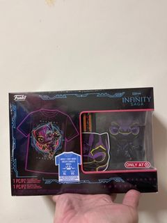 Funko Pop black Panther Blacklight