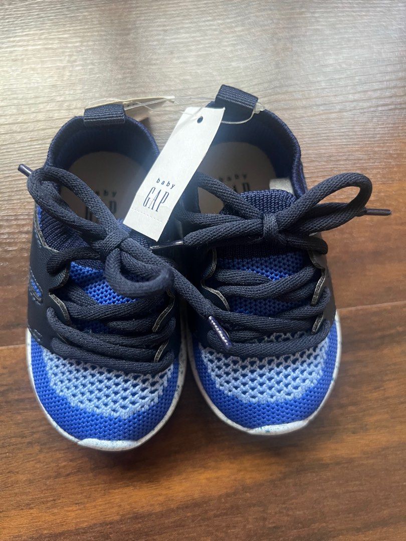 Gap shoes baby online